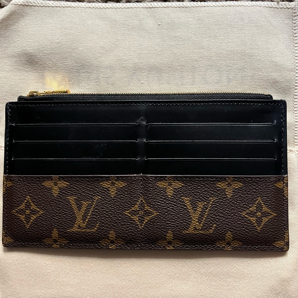 Louis Vuitton Black and Brown Monogram Clutch